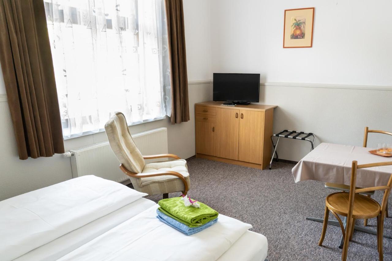 Hotel Beskid ビエルスコ・ビアバ エクステリア 写真