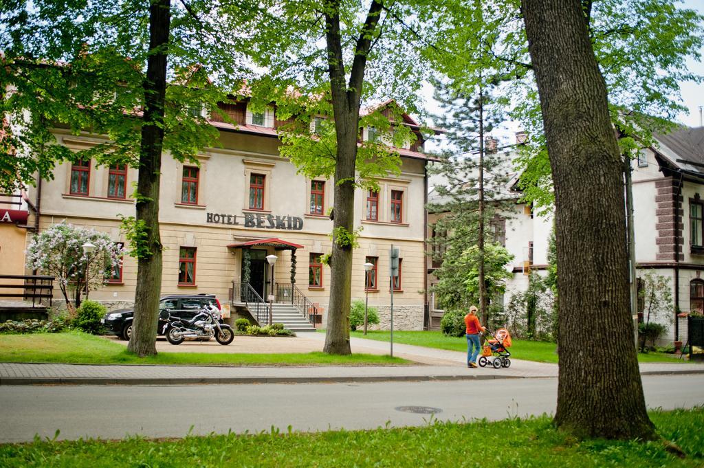 Hotel Beskid ビエルスコ・ビアバ エクステリア 写真